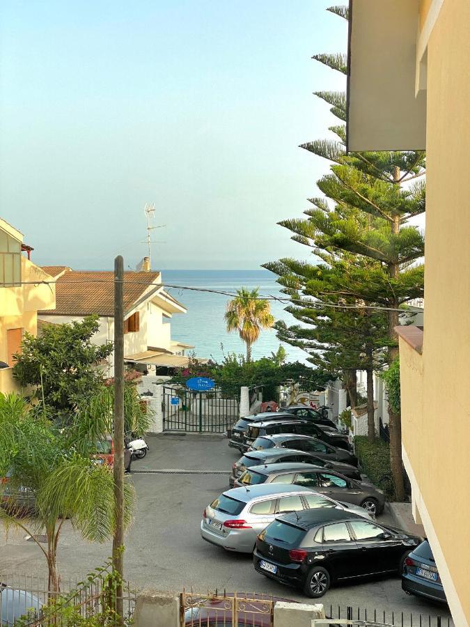 Апартаменти Tropea Solemare Екстер'єр фото